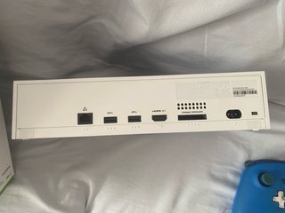 Xbox Series S 512GB SSD Con 4 Mandos y Cableado