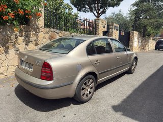 Skoda Superb 2005