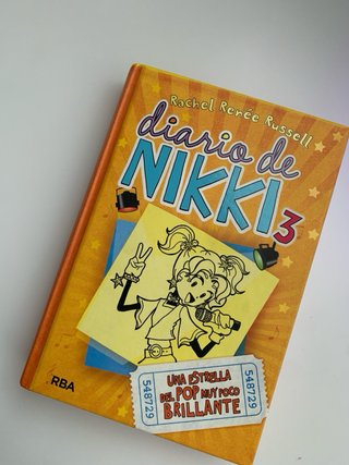 Diario de Nikki 1: Crónicas de una vida muy poc...