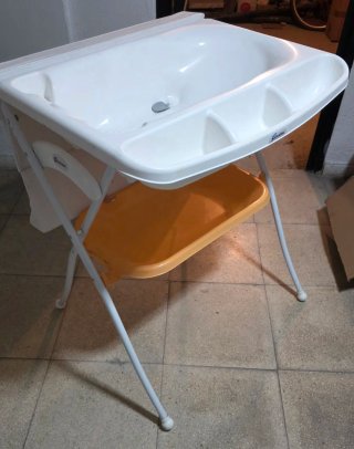 Bañera y cambiador para bebé