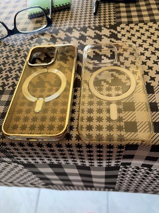 2 Fundas iPhone 14 Pro MagSafe