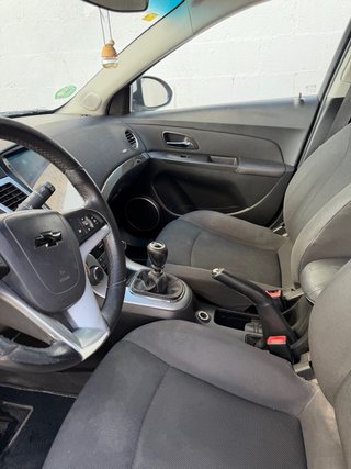 Chevrolet Cruze 1.6 124cv