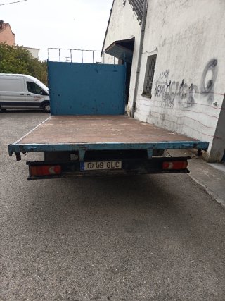 Nissan Atleon 2010