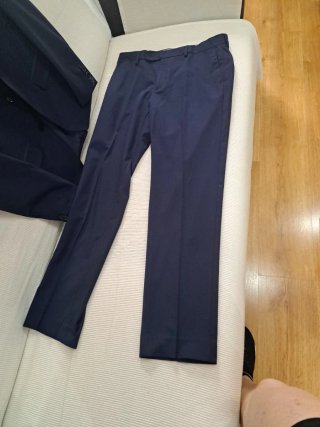 Traje azul marino juvenil talla M