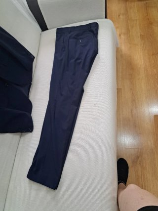 Traje azul marino juvenil talla M