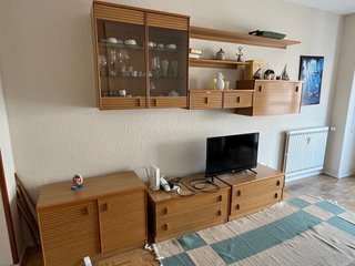Mueble salón para almacenaje y television.