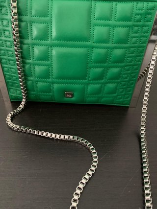 Bolso Purificación García bandolera caja verde