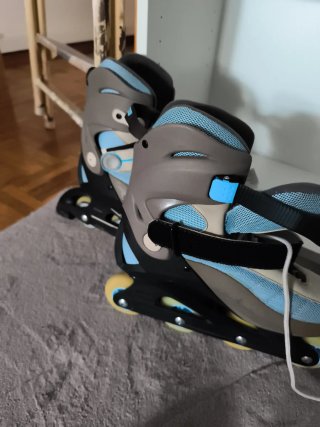 Patines en línea Decathlon talla 40 con funda