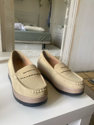 Mocasín beige