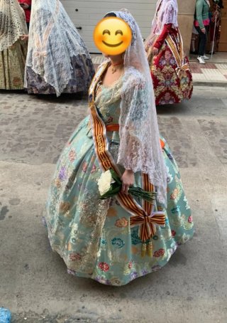 Traje de Fallera. PRECIO NEGOCIABLE
