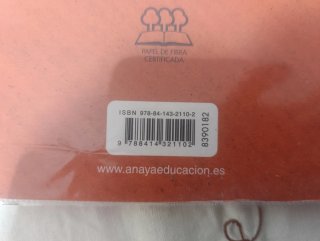 Libros de 4° de primaria.