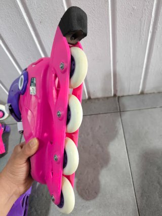 Patines infantiles Oxelo rosas y morados