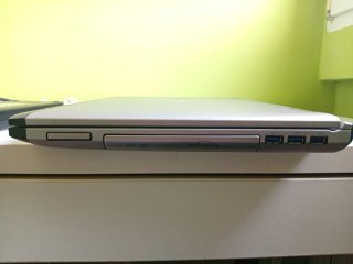 Dell Vostro 3750 Portátil Negro