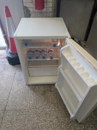 Nevera pequeña 50L