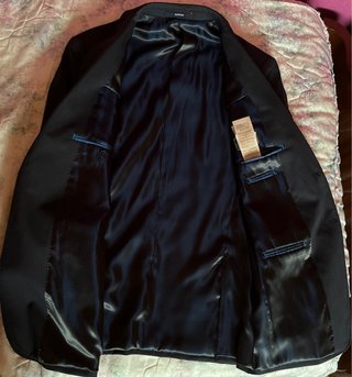 Traje azul oscuro marca Cortefiel
