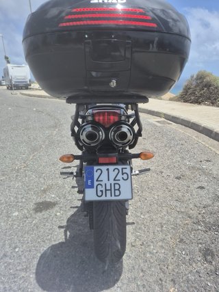 Yamaha FZS 600 Fazer Negra/Azul
