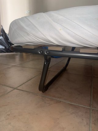 Cama Plegable Tela y Metal en ZAHARA DE LOS ATUNES