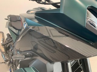 BMW M 1000 XR