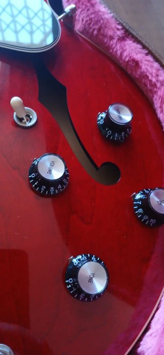 Gibson ES-335 Cherry Red