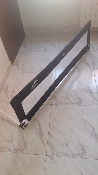 Barrera de seguridad infantil - Muy buen estado