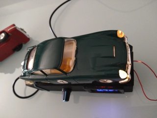 Scalextric Triang Aston Martin DB4 GT Verde