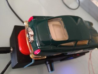 Scalextric Triang Aston Martin DB4 GT Verde