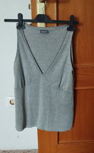 Camiseta tirantes Trucco plateada talla S