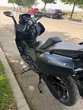 BMW C650GT Maxi Scooter