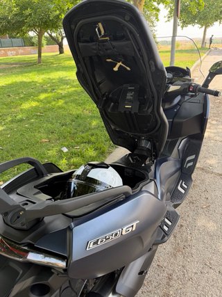 BMW C650GT Maxi Scooter