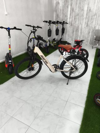 Bicicleta Eléctrica HELIO Fat Bike