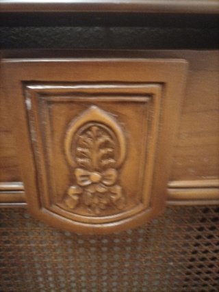 Mueble Radiador Madera y Cristal