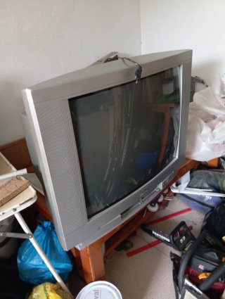 Televisor Sanyo Gris Grande