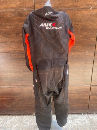 Mono Alpinestars Nivel 2 CIK-FIA 2013/039.