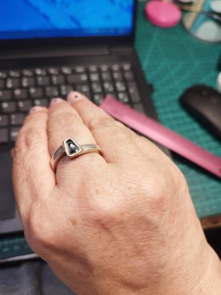 Anillo Uno de 50 con cristal