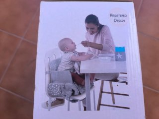 Trona portátil JANE para bebé. Se vende en su caja