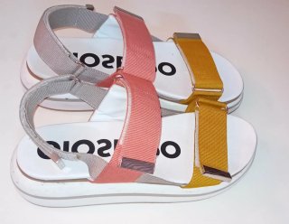 Sandalias de plataforma sin uso Gioseppo
