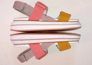 Sandalias de plataforma sin uso Gioseppo