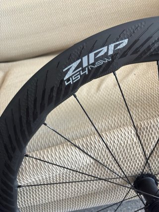 Juego Ruedas Zipp 454 NSW Carbono