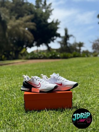 Zapatillas Nike Blancas y Rojas