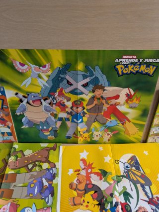 Revistas Aprende y Juega con pokémon.