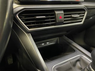 SEAT León 2022 1.5 TGI SS Style Go GNC + GASOLINA