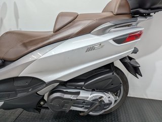 Piaggio MP3 500