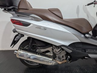 Piaggio MP3 500