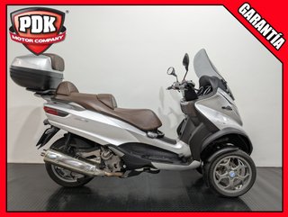 Piaggio MP3 500