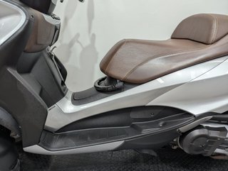 Piaggio MP3 500