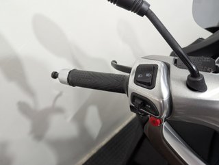 Piaggio MP3 500