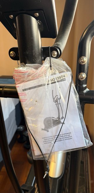 Bicicleta Elíptica EVO C1000 BH