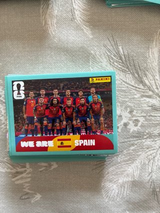 Cromos Panini Mundial 2026. Mas de 400 cromos.