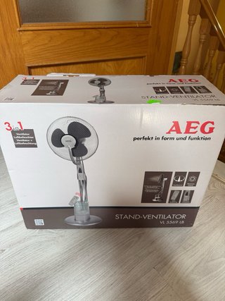 Ventilador AEG con humidificador