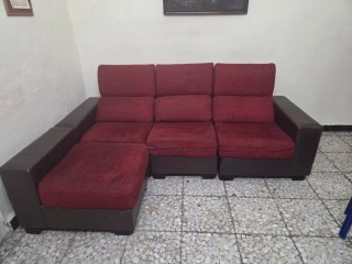Sofá Chaise Longue Marrón y Rojo
